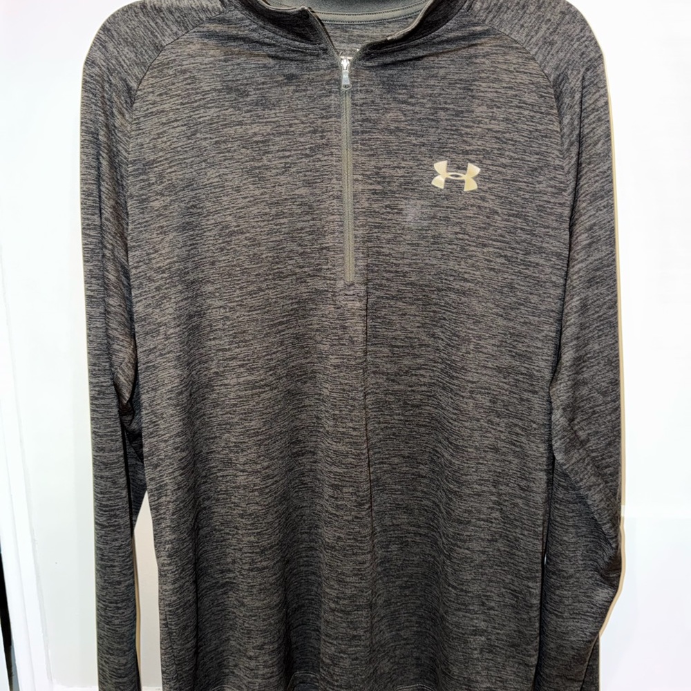 Under Armour Charcoal Heather Quarter-Zip Top